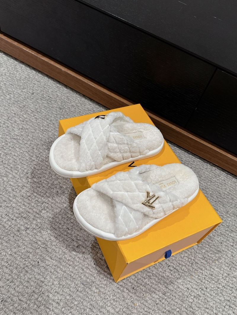 Louis Vuitton Slippers